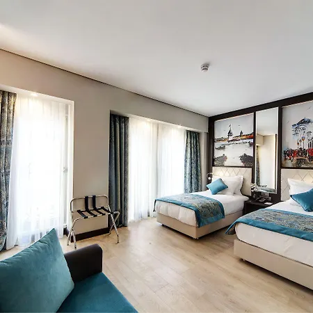 Hotel Mukarnas Taksim 4*