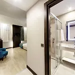 Mukarnas Taksim 3*