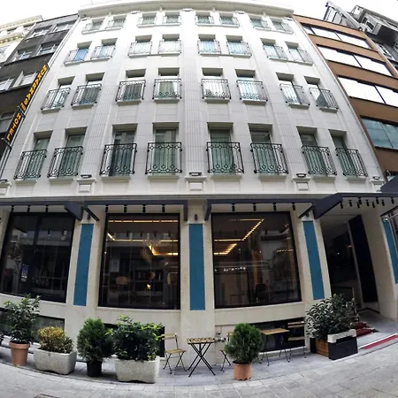 Mukarnas Taksim 3*