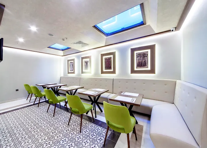 Mukarnas Taksim Istanbul