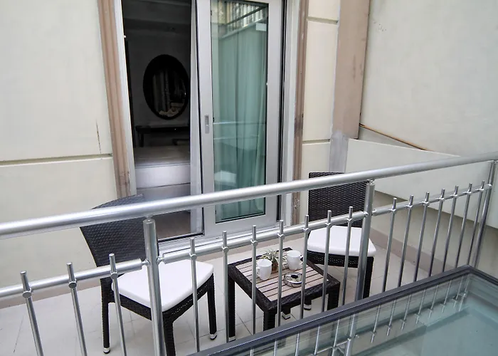 Hotel Mukarnas Taksim 4*