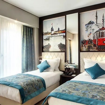 Mukarnas Taksim Hotel 3*