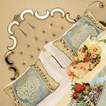 호텔 Mukarnas Taksim 4*